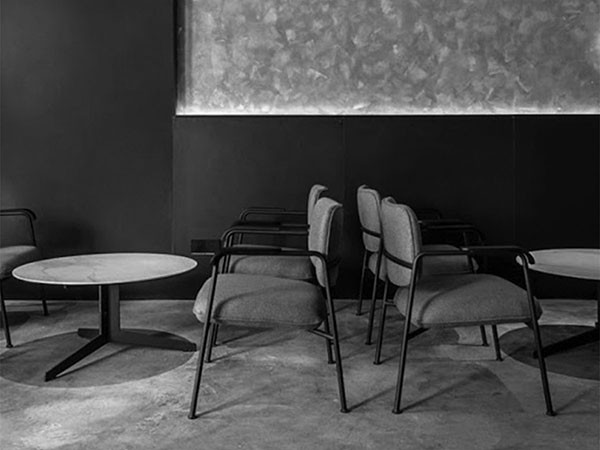 moda en casa LUNA lounge chair / モーダ・エン・カーサ ルナ 