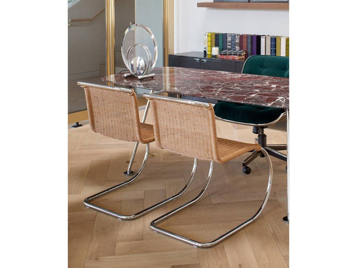 Mies van der Rohe Collection
MR Chair 4