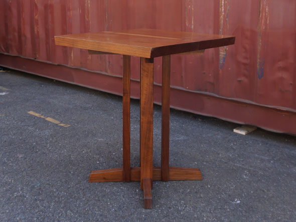 RE : Store Fixture UNITED ARROWS LTD. Solid Wood Square Table / リ ストア フィクスチャー ユナイテッドアローズ ソリッドウッド スクエアテーブル （テーブル > カフェテーブル） 3