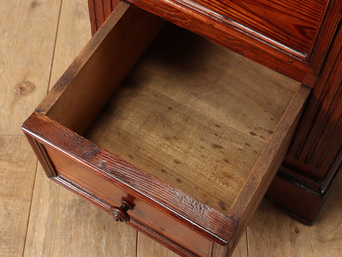 Lloyd's Antiques Real Antique
Marble Top Chest Of Drawers / ロイズ・アンティークス ベルギーアンティーク家具
マーブルトップチェスト （収納家具 > チェスト・箪笥） 15