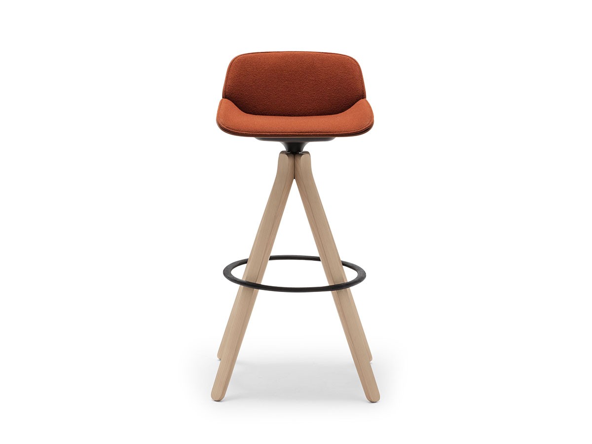 Andreu World Nuez Barstool
Upholstered Shell Pad / アンドリュー・ワールド ヌエス BQ2779
バースツール 回転式木脚（シェルパッド） （チェア・椅子 > カウンターチェア・バーチェア） 8