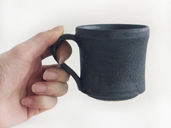 MISHIM POTTERY CREATION fractal mug susu / ミシンポタリークリエイション フラクタル マグ（スス） （食器・テーブルウェア > マグカップ） 2