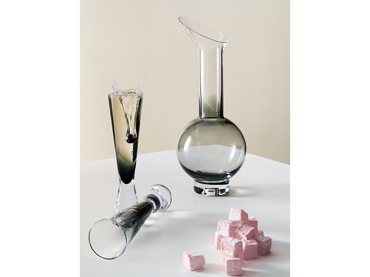 Tom Dixon. Tank Champagne Glass 2P Black / トム・ディクソン タンク 
シャンパングラス 2脚セット（ブラック） （食器・テーブルウェア > ワイングラス・シャンパングラス） 13