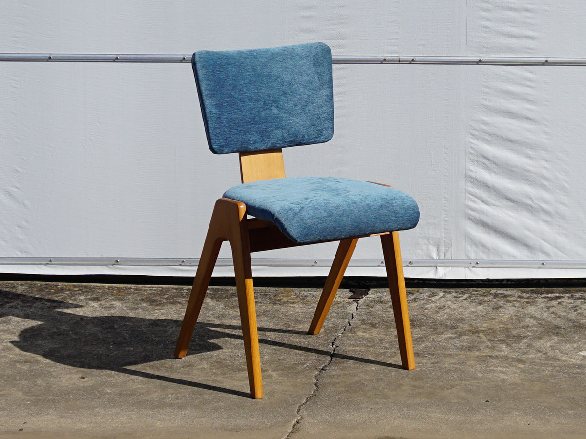 RE : Store Fixture UNITED ARROWS LTD. Wood Leg Side Chair / リ ストア フィクスチャー ユナイテッドアローズ ウッドレッグ サイドチェア （チェア・椅子 > ダイニングチェア） 1