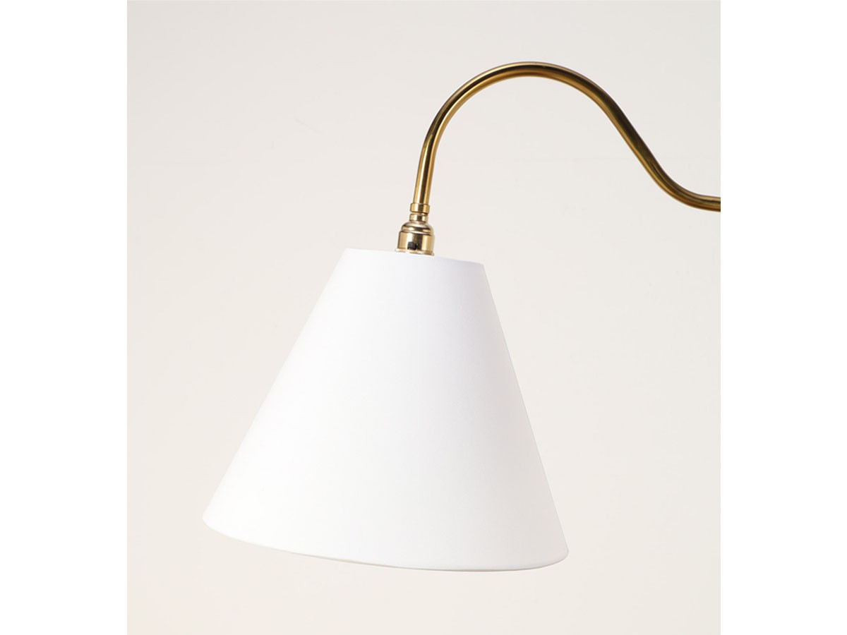 Lloyd's Antiques Real Antique
Floor Lamp With Table / ロイズ・アンティークス 英国アンティーク家具
フロアランプ ウィズ テーブル （ライト・照明 > フロアライト・フロアスタンド） 3