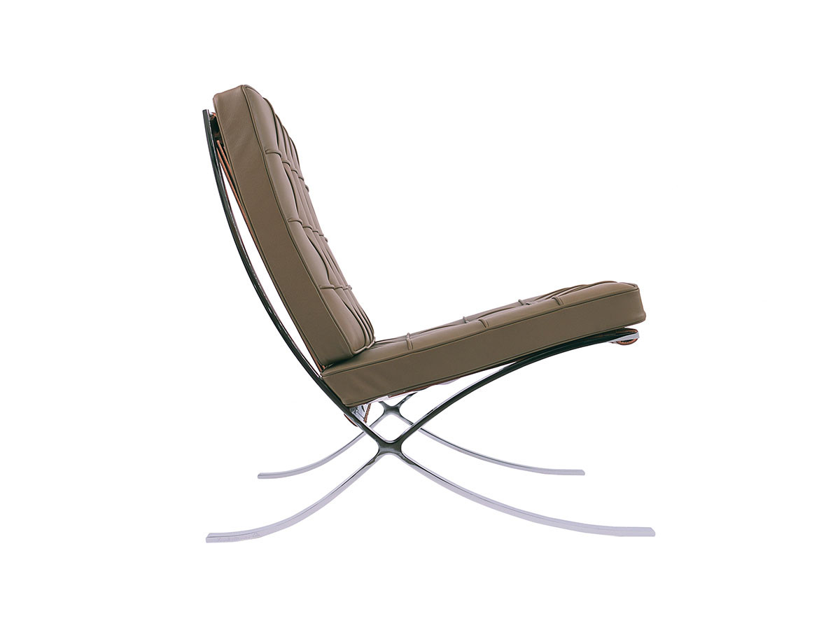 Mies van der Rohe Collection
Barcelona Chair - Relax 33