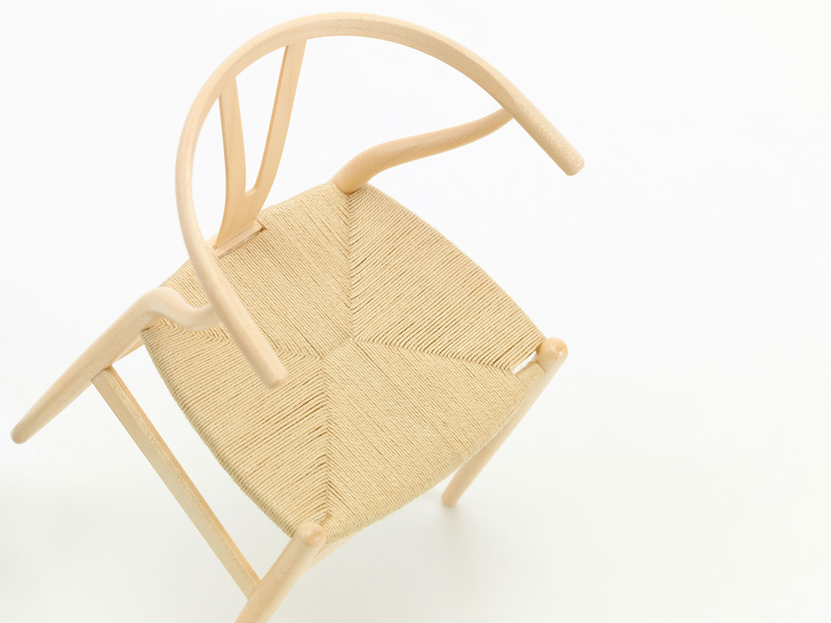 Vitra Miniatures Collection
Y-Chair / ヴィトラ ミニチュア コレクション
Yチェア （オブジェ・アート > オブジェ） 6