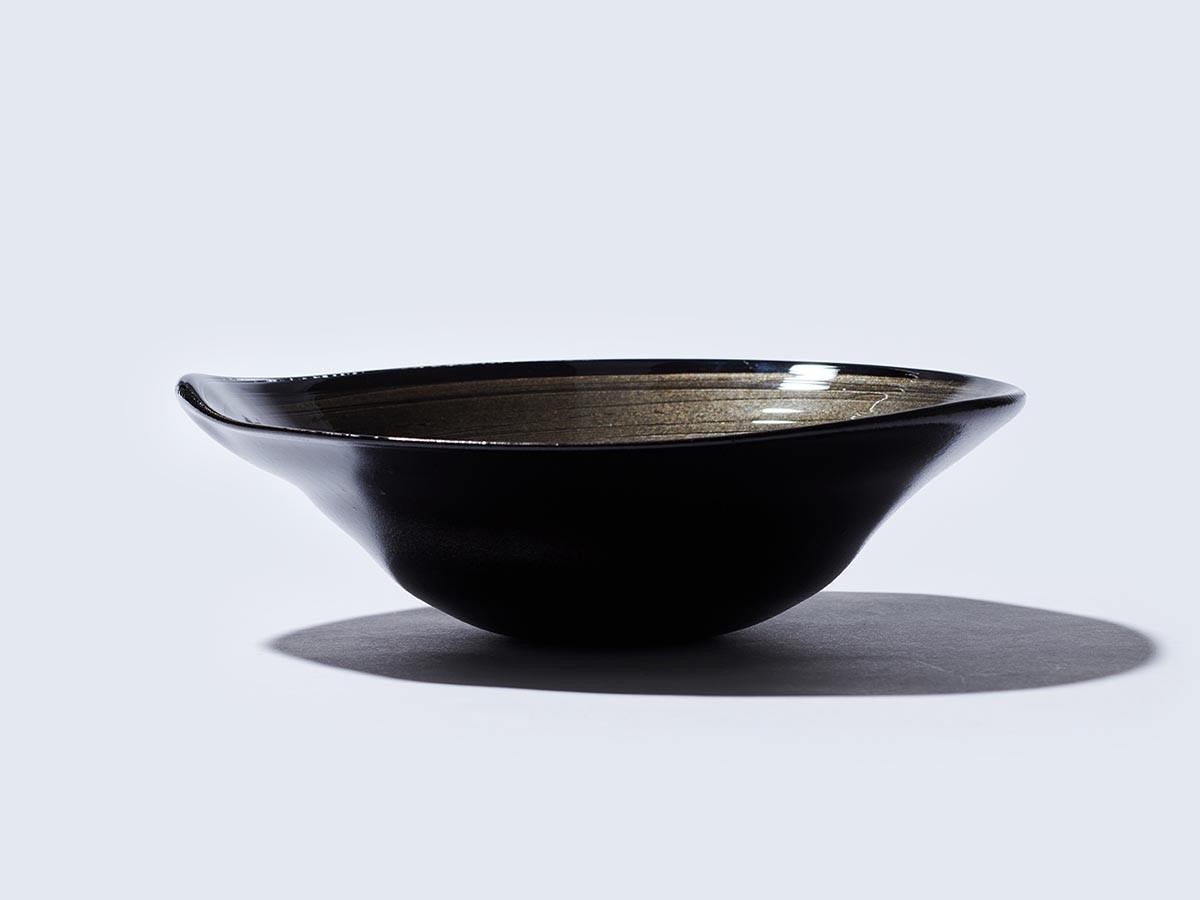 COCHI ENISHI BOWL
KUROURUSHI / コチ 縁 ボウル（黒漆） （食器・テーブルウェア > お椀・ボウル） 4