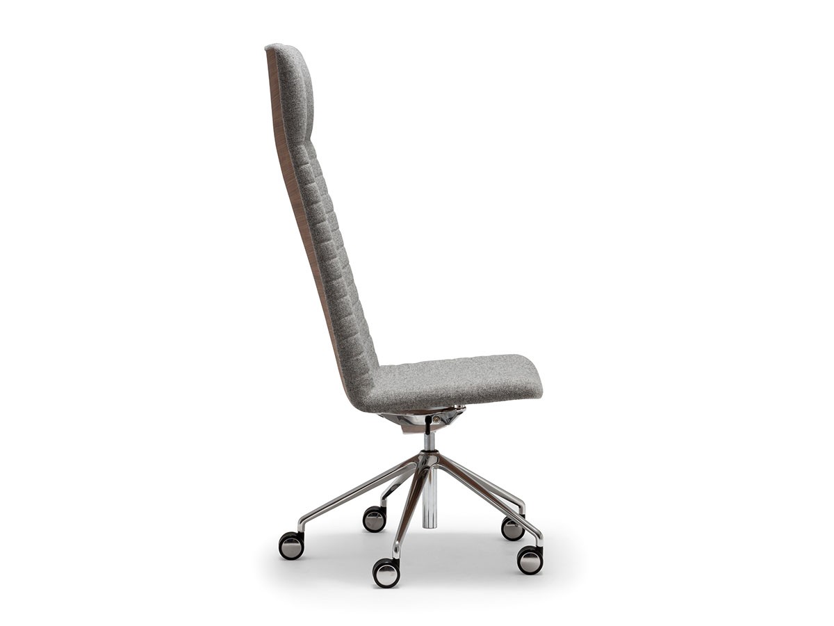 Andreu World Flex Executive High Back Chair / アンドリュー・ワールド フレックス エグゼクティブ SI1858
ハイバック チェア キャスターベース アルミニウム製 （チェア・椅子 > オフィスチェア・デスクチェア） 6