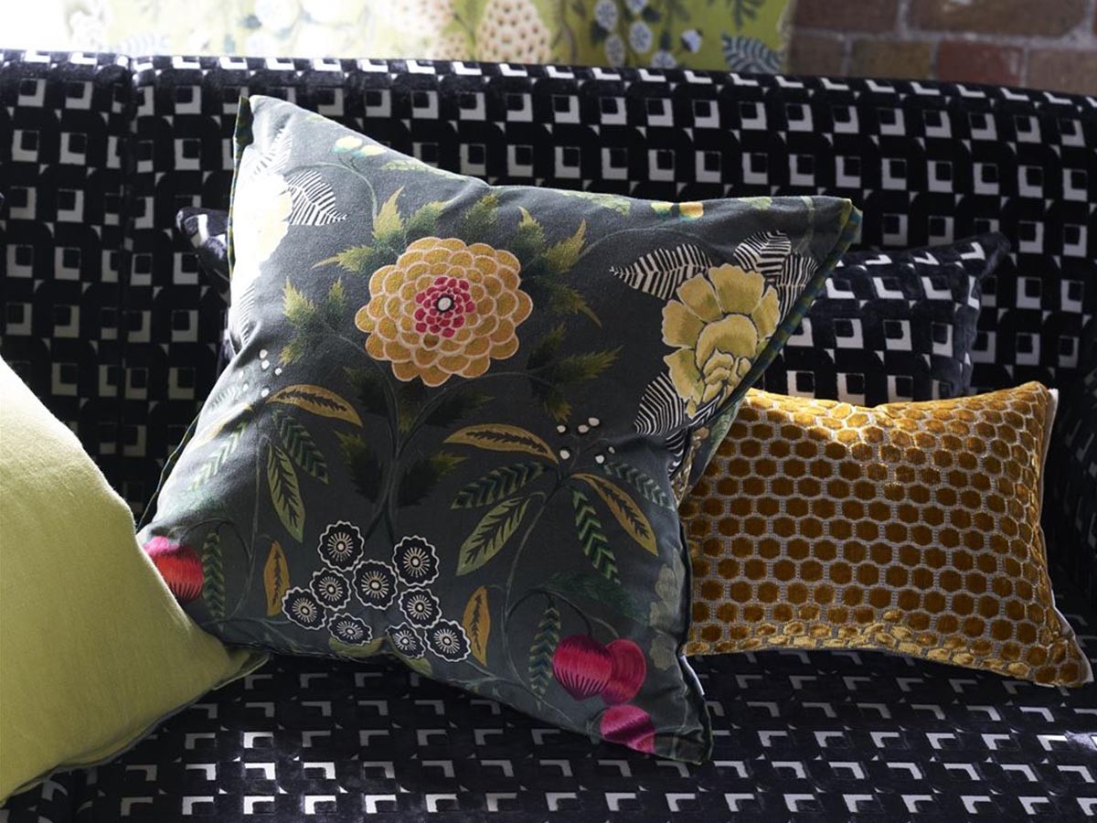 DESIGNERS GUILD Brocart Decoratif Velours Cushion / デザイナーズギルド ブロケード デコラティヴ ヴェロア クッション 55 × 55cm （クッション > クッション・クッションカバー） 14