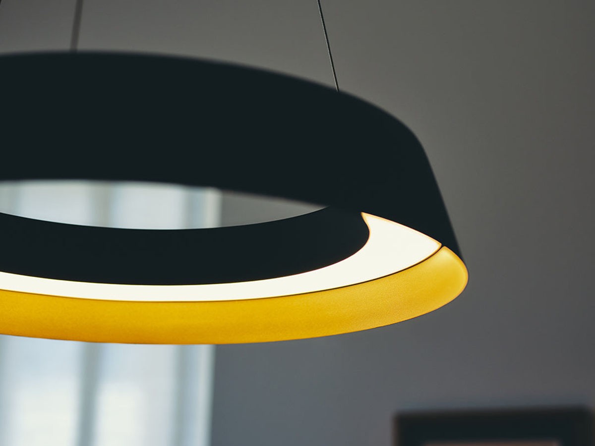 FLYMEe Noir LED Pendant Lamp / フライミーノワール LED ペンダント