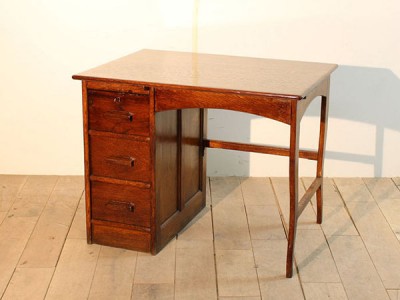 Lloyd's Antiques Real Antique School Desk / ロイズ・アンティークス 