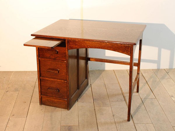 Lloyd's Antiques Real Antique School Desk / ロイズ・アンティークス 