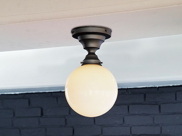 CUSTOM SERIES
Basic Ceiling Lamp × Tango 2