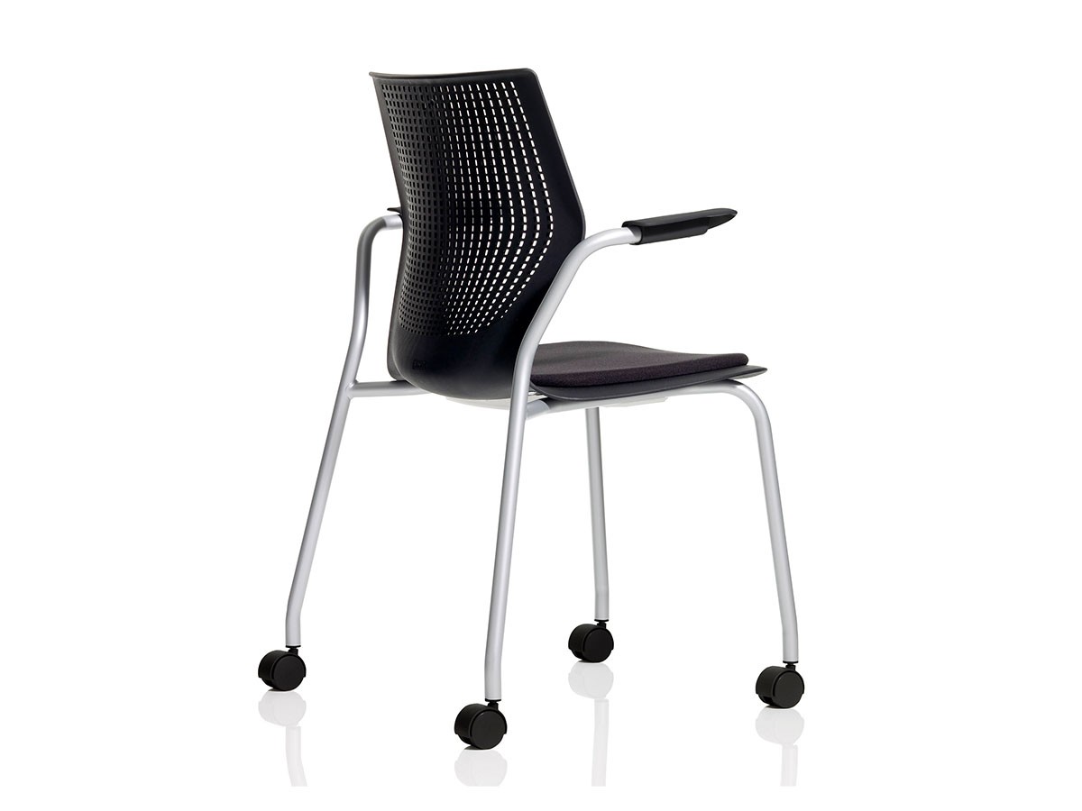 Knoll Office MultiGeneration Chair / ノルオフィス マルチジェネレーション チェア
スタッキングベース 固定肘 キャスター脚 （チェア・椅子 > オフィスチェア・デスクチェア） 47