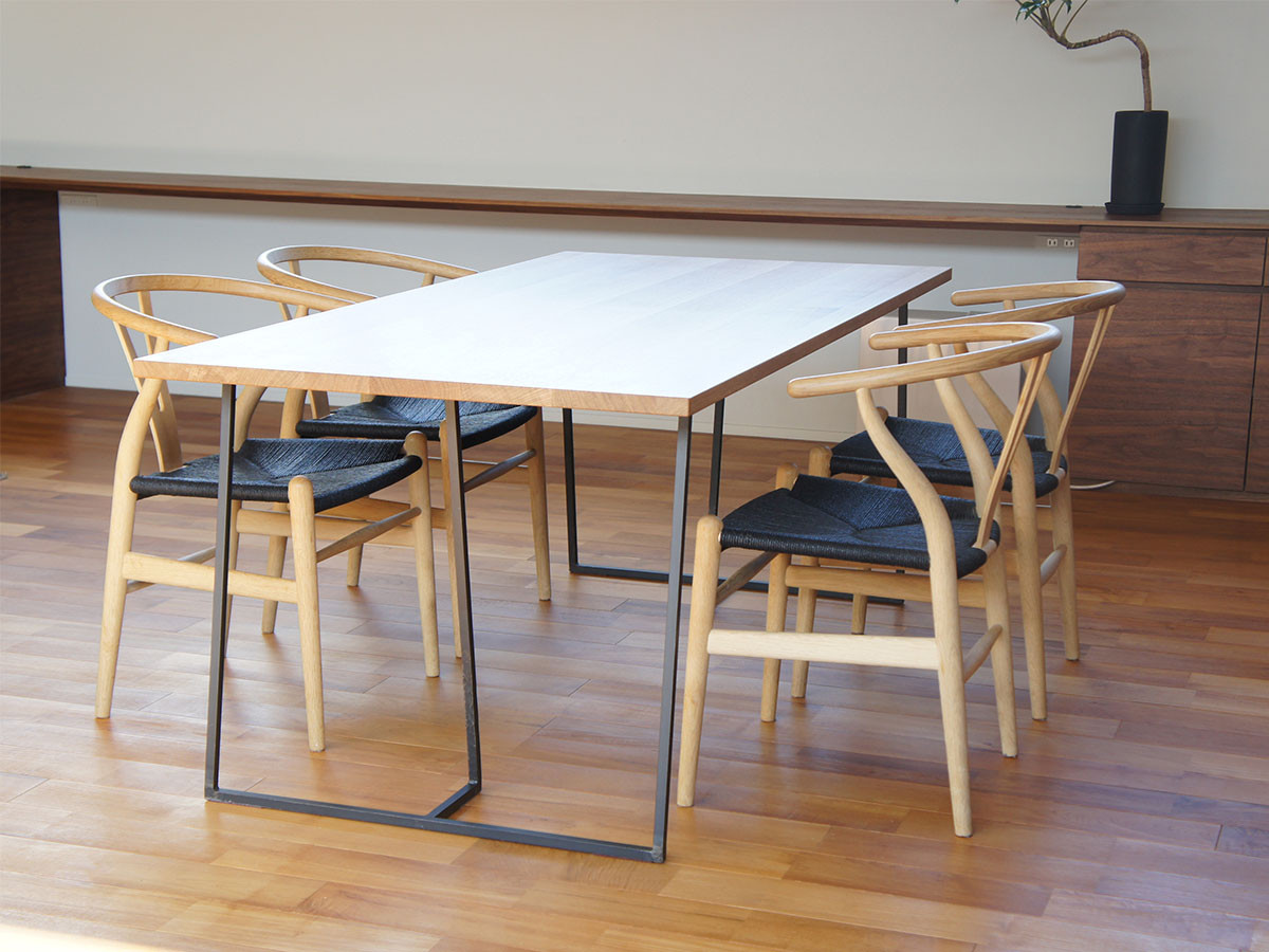 杉山製作所 KUROTETSU
SUMI DINING TABLE / すぎやませいさくしょ クロテツ
スミ ダイニングテーブル （テーブル > ダイニングテーブル） 5