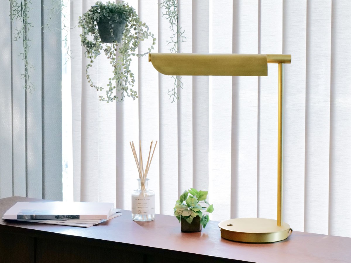 MAVISTEN EDITION&nbsp;Tiverton Task Lamp