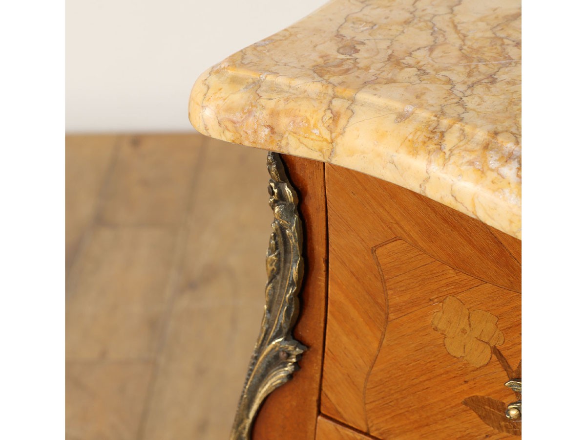 Lloyd's Antiques Real Antique
Marble Top French Chest Of Drawers / ロイズ・アンティークス フランスアンティーク家具
マーブルトップフレンチチェスト （収納家具 > チェスト・箪笥） 13