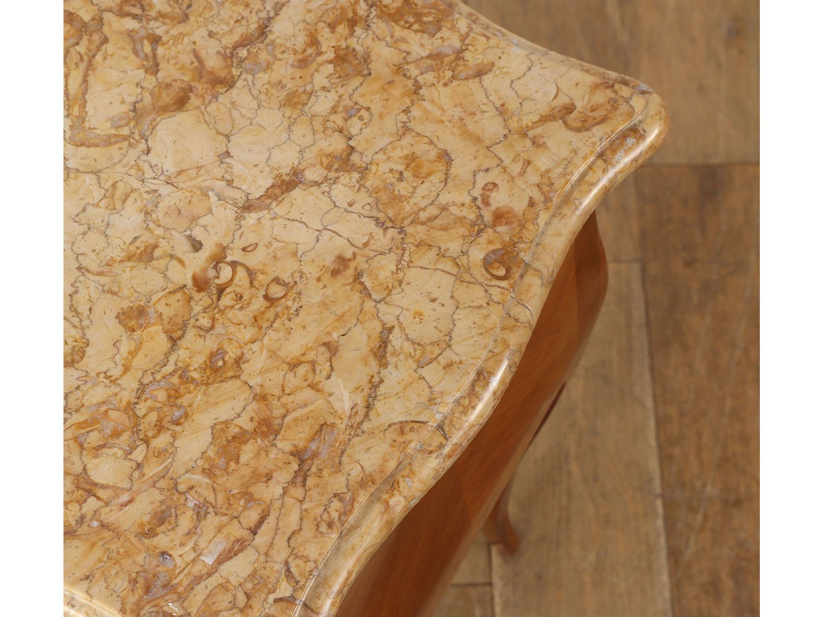 Lloyd's Antiques Real Antique
Marble Top French Chest Of Drawers / ロイズ・アンティークス フランスアンティーク家具
マーブルトップフレンチチェスト （収納家具 > チェスト・箪笥） 10