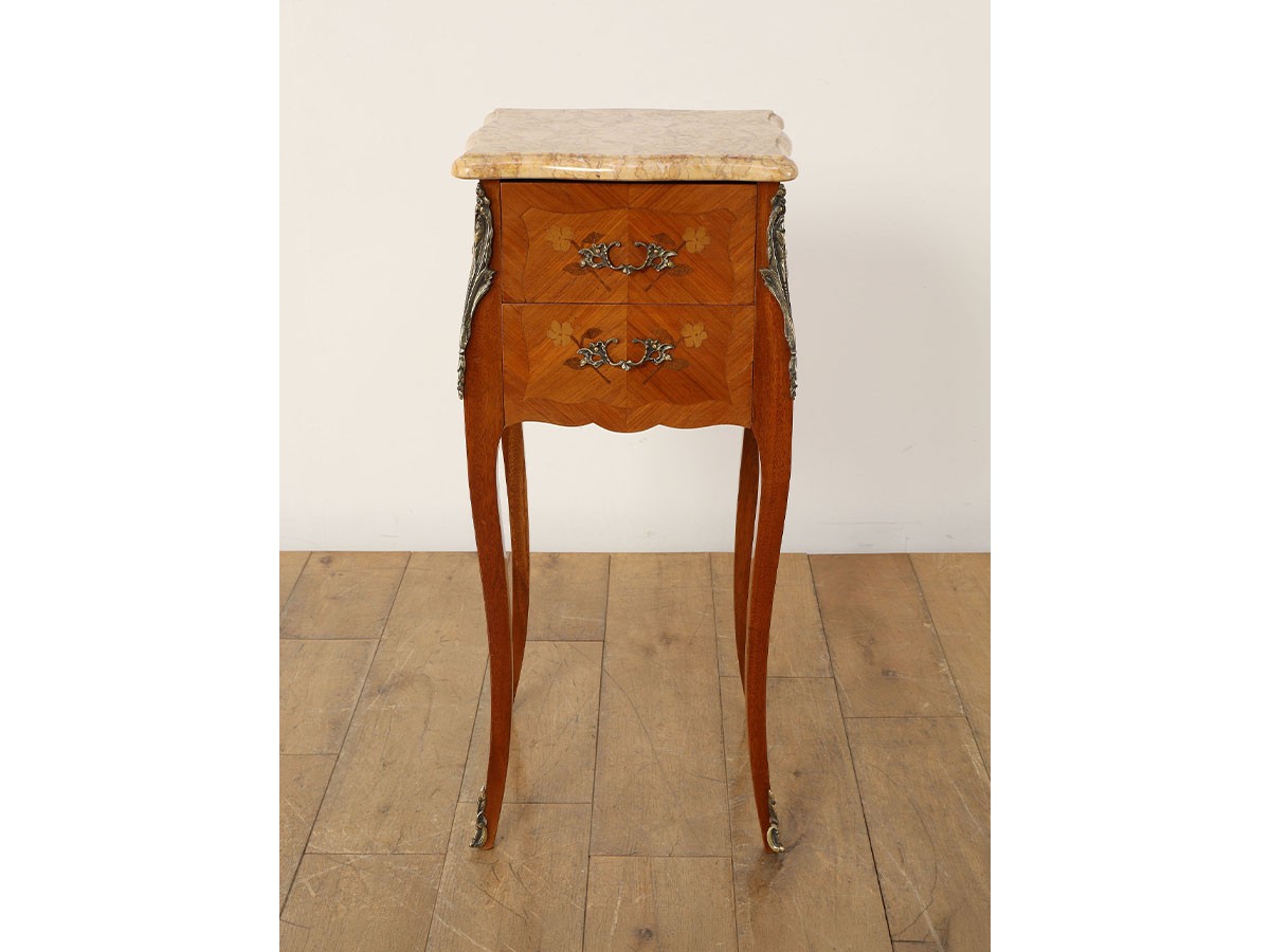 Lloyd's Antiques Real Antique
Marble Top French Chest Of Drawers / ロイズ・アンティークス フランスアンティーク家具
マーブルトップフレンチチェスト （収納家具 > チェスト・箪笥） 3