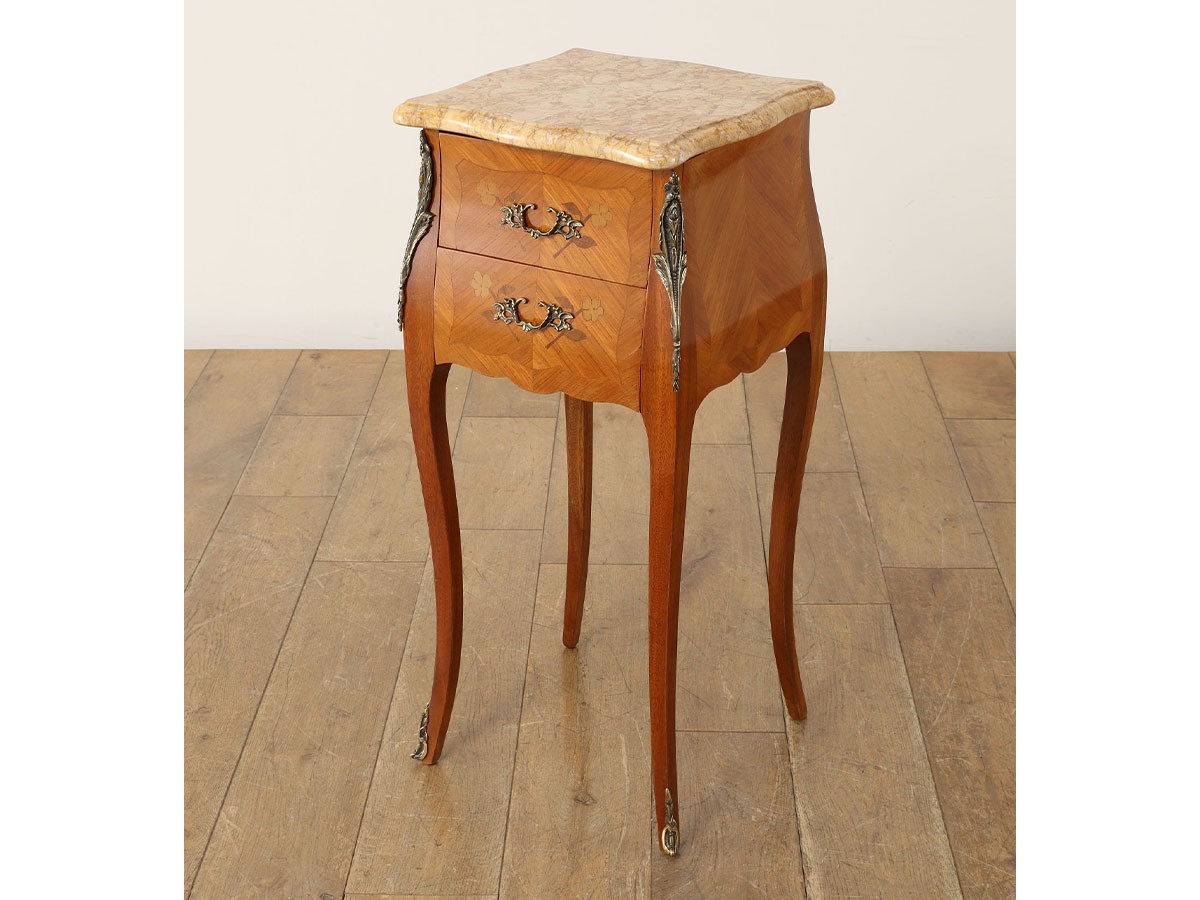 Lloyd's Antiques Real Antique
Marble Top French Chest Of Drawers / ロイズ・アンティークス フランスアンティーク家具
マーブルトップフレンチチェスト （収納家具 > チェスト・箪笥） 6