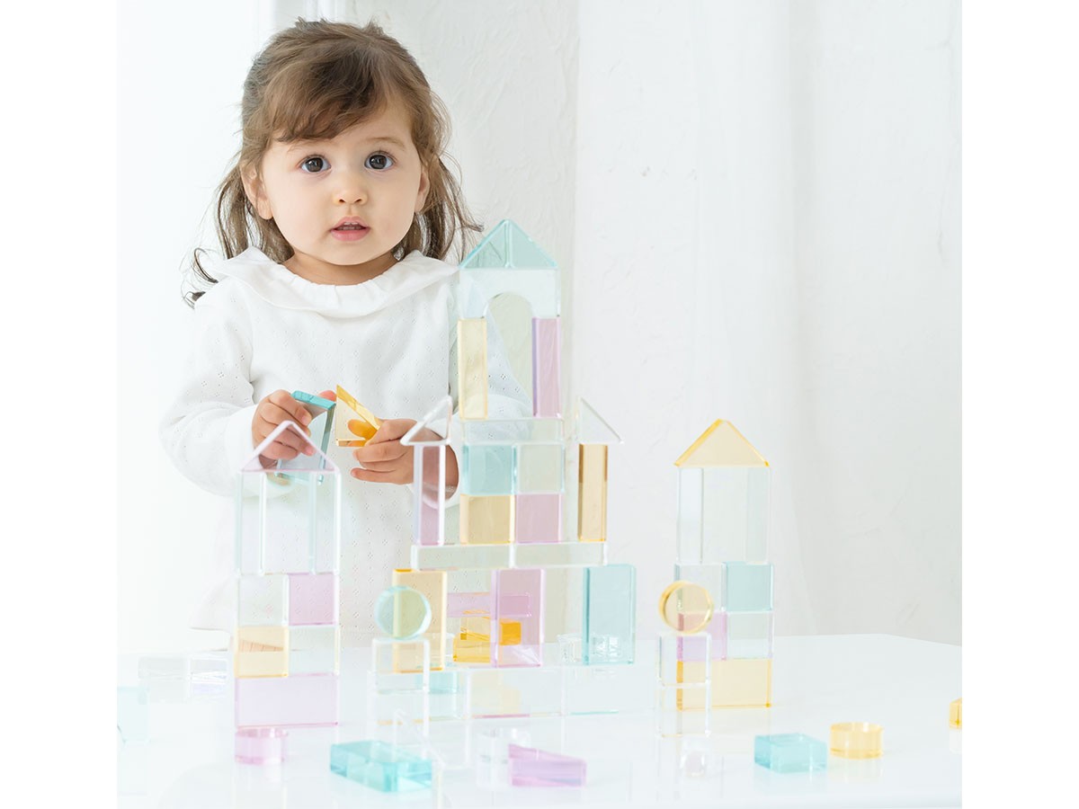 Lumiere Cubes Feerie / ルミエール キューブ フェリ
アクリル積み木 26ピース （キッズ家具・ベビー用品 > おもちゃ・玩具） 5