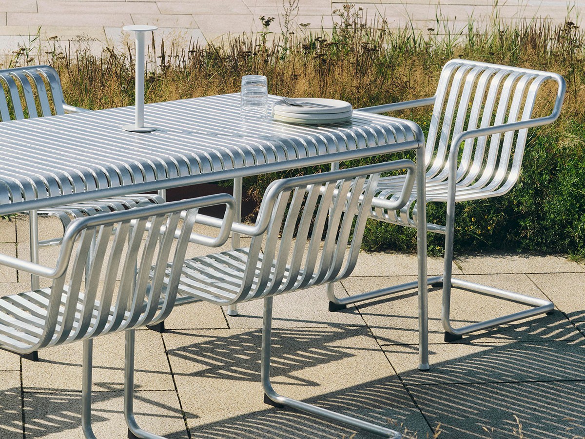 HAY PALISSADE TABLE HOT GALVANISED / ヘイ パリサード テーブル ホットガルバナイズド 220 × 90cm （ガーデンファニチャー・屋外家具 > ガーデンテーブル・アウトドアテーブル） 3