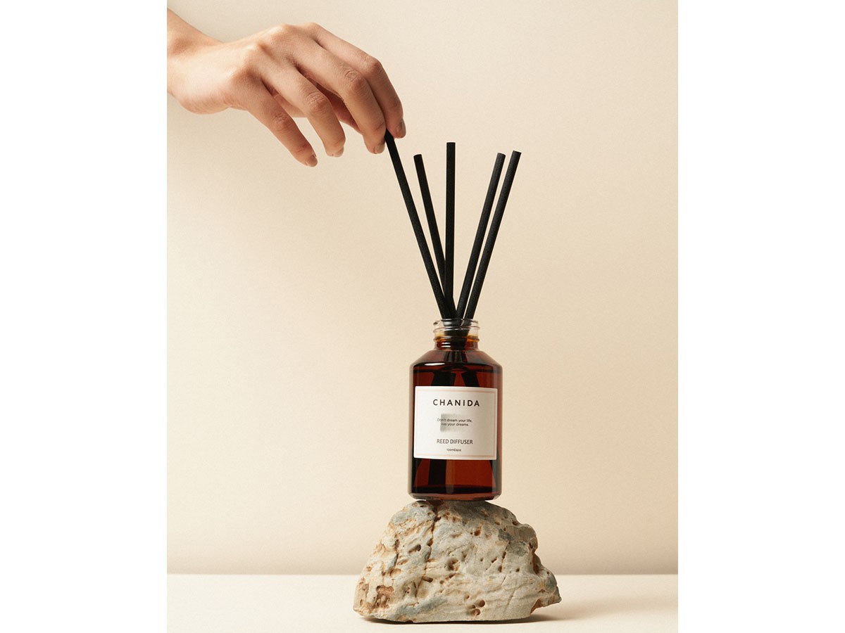 CHANIDA REED DIFFUSER / チャニダ リードディフューザー（ガイアックウッド・檀木） （雑貨・その他インテリア家具 > ディフューザー・キャンドル） 1