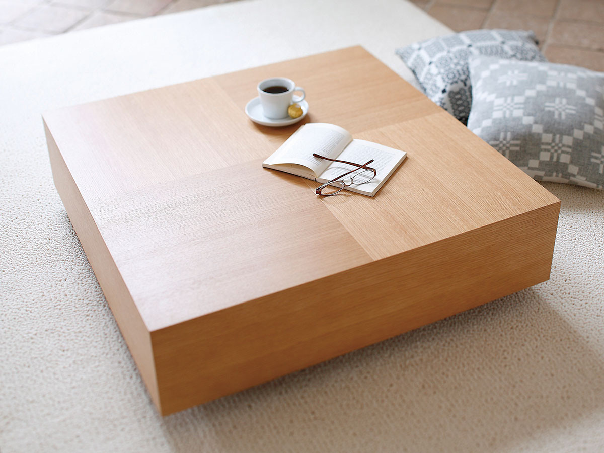 SQUARE TABLE 1