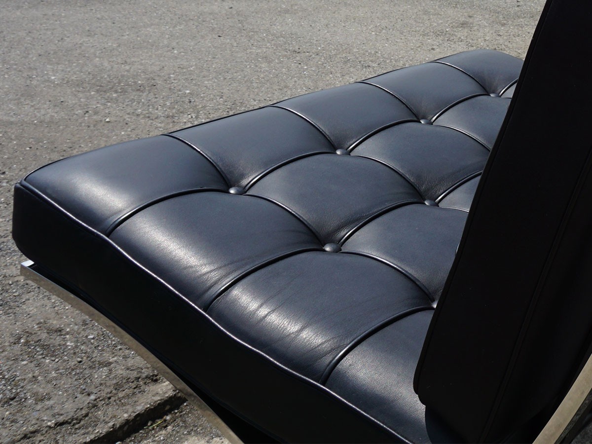 RE : Store Fixture UNITED ARROWS LTD. Barcelona Chair C / リ