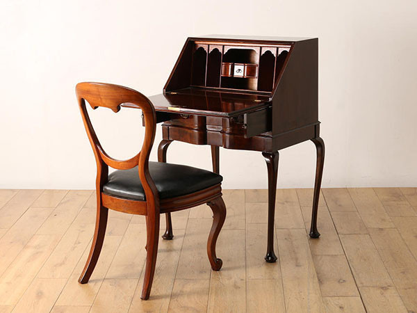 Lloyd's Antiques Real Antique Bureau / ロイズ・アンティークス