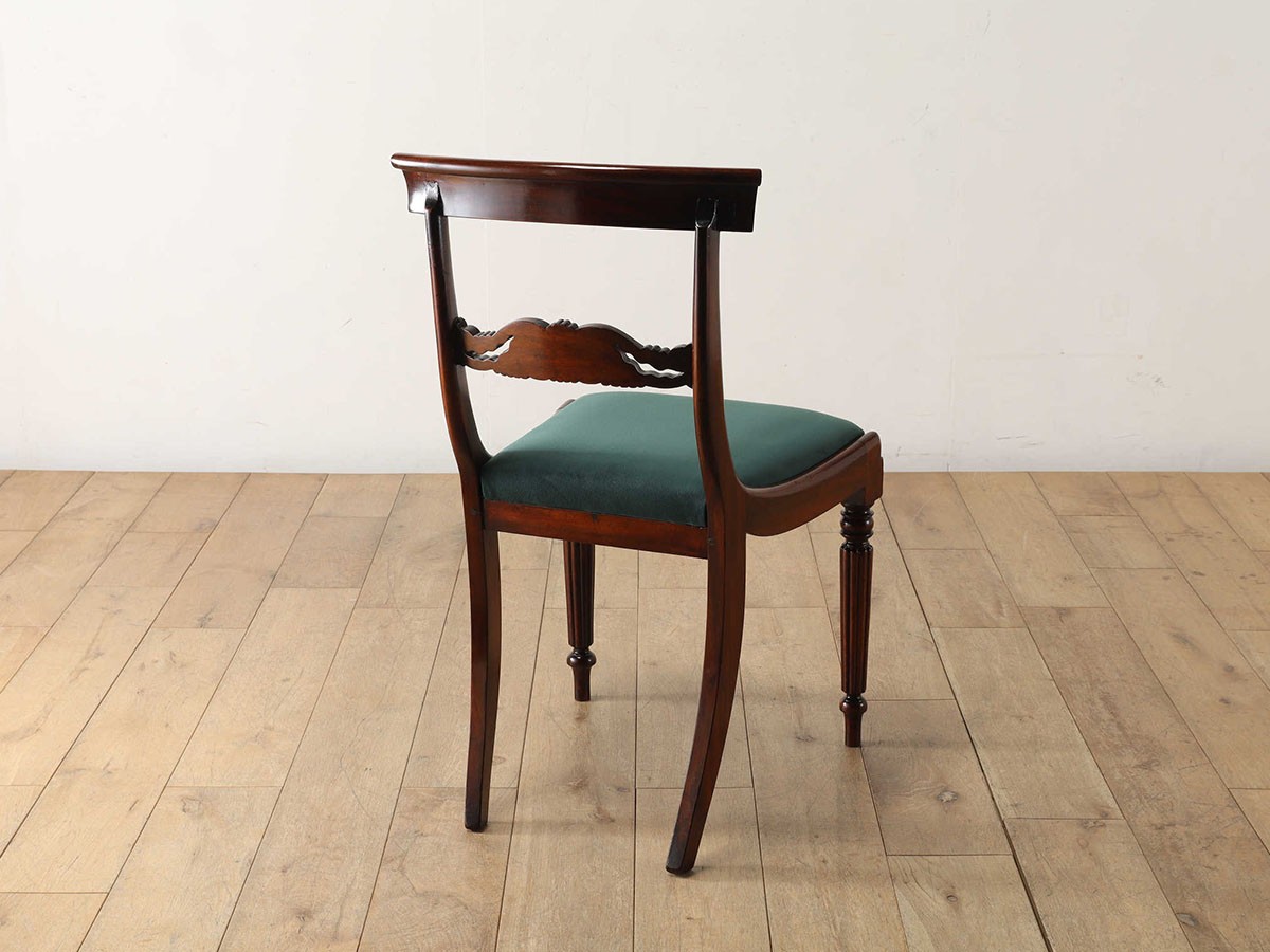 Lloyd's Antiques Real Antique
Victorian Chair / ロイズ・アンティークス 英国アンティーク家具
ヴィクトリアンチェア （チェア・椅子 > ダイニングチェア） 6