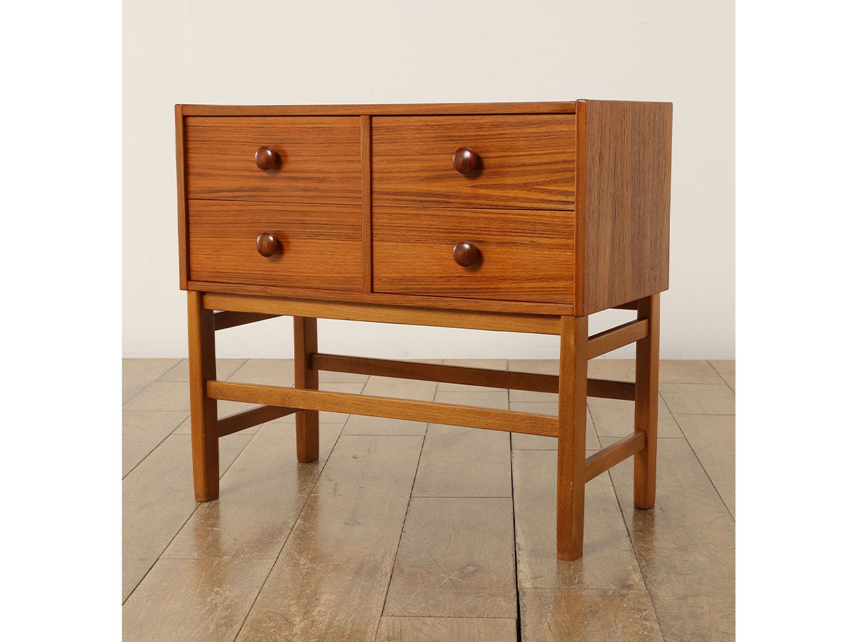 Lloyd's Antiques Real Antique
Small Chest Of Drawers / ロイズ・アンティークス スウェーデンアンティーク家具
スモールチェスト QR008527 （収納家具 > チェスト・箪笥） 4