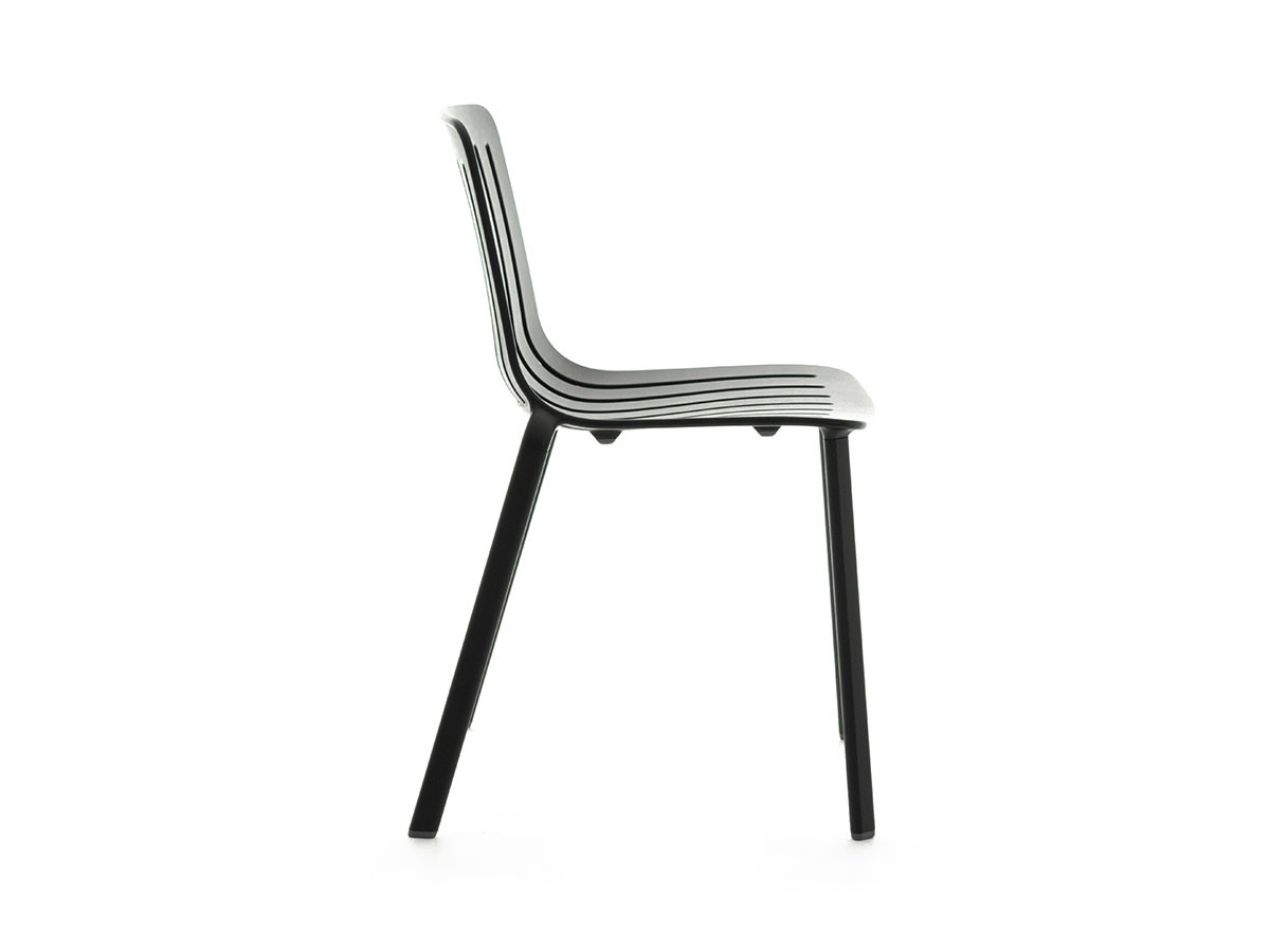 PLATO STACKING CHAIR 40