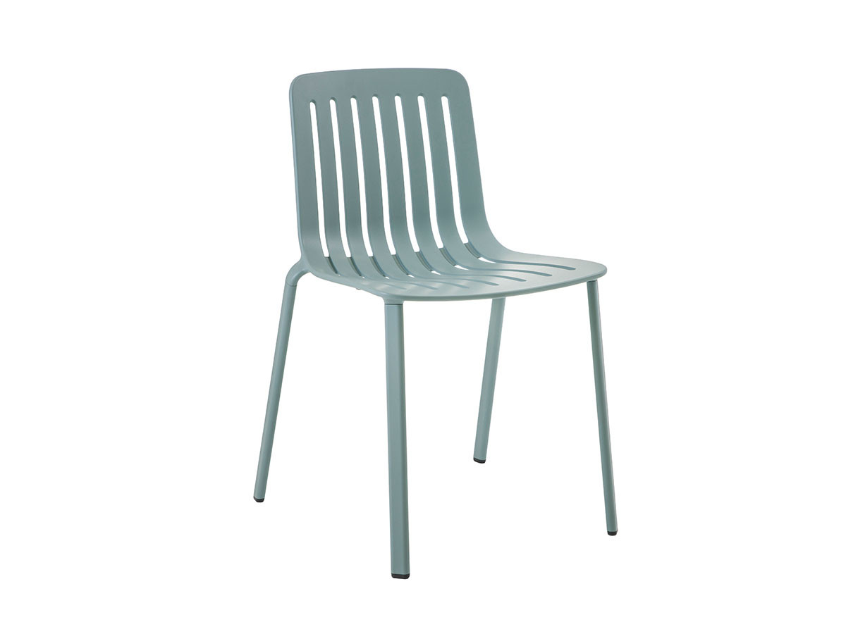 PLATO STACKING CHAIR 5