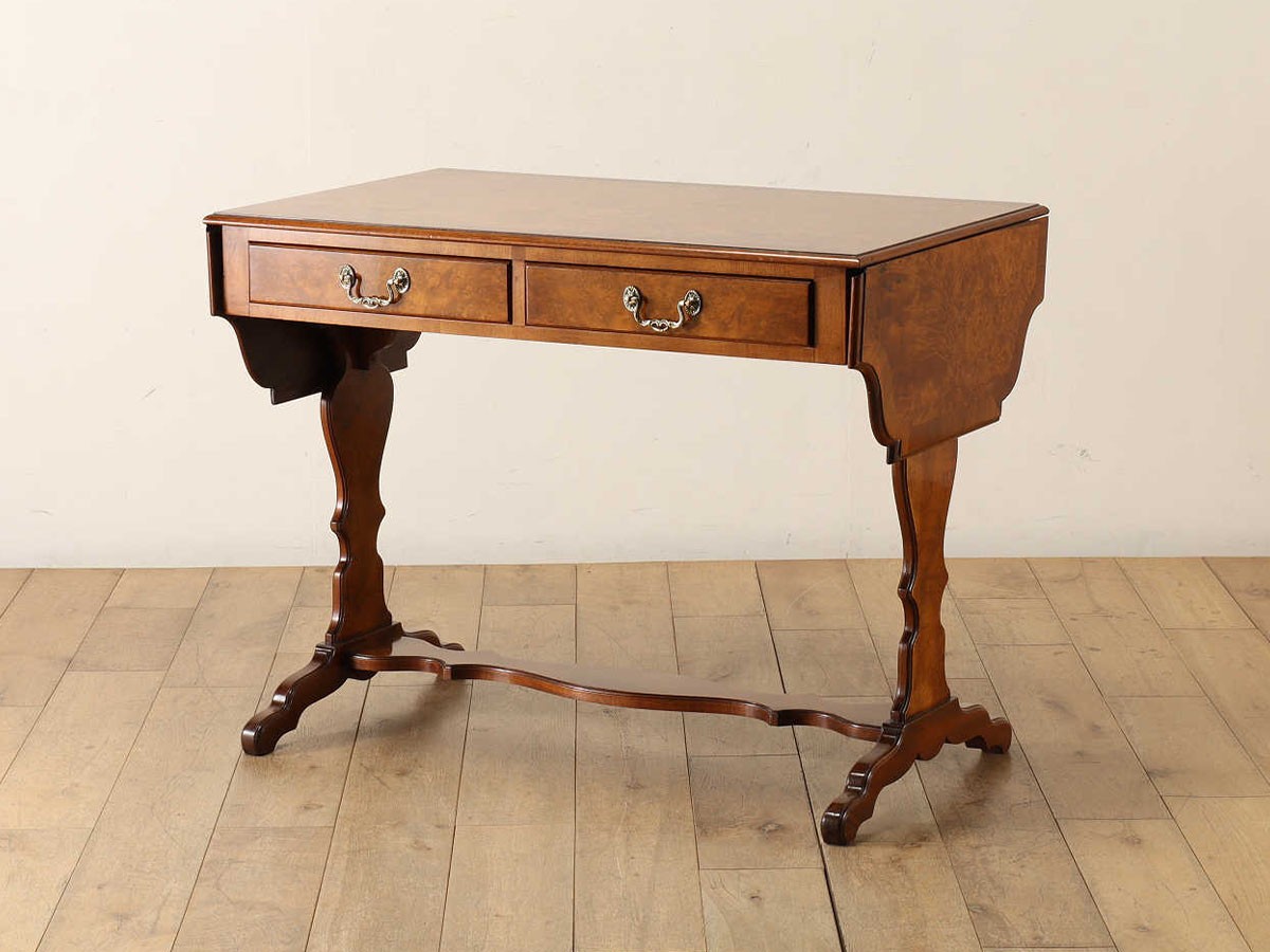 Lloyd's Antiques Real Antique
Flap Top Side Table / ロイズ・アンティークス 英国アンティーク家具
フラップトップ サイドテーブル (デスク・机 > デスク・パソコンデスク・袖机) 1