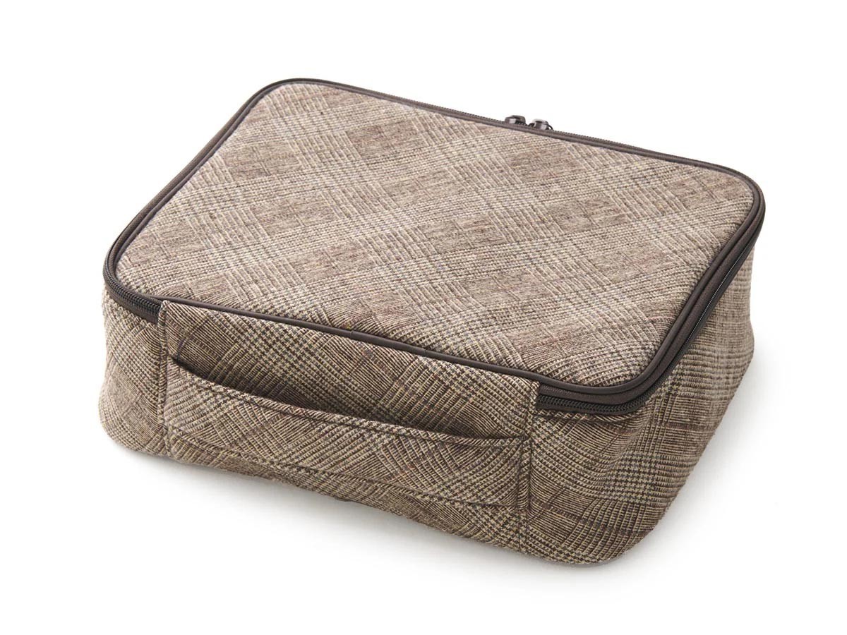 HOTEL LIKE INTERIOR Posh Plaid Pouch / ホテルライクインテリア ポッシュプレイドポーチ 刺繍入り4点セット（サンド × ブラウン） （インテリア雑貨 > その他インテリア雑貨） 5