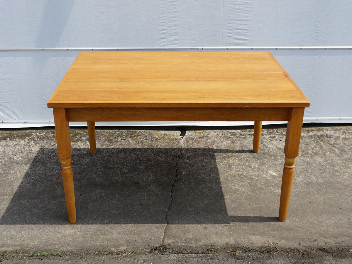 Early American Wood Table 2