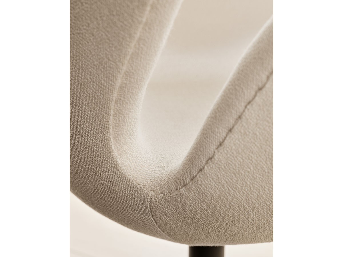 FRITZ HANSEN SWAN FABRIC CAMPAIGN
SWAN / フリッツ・ハンセン スワン ファブリックキャンペーン
スワンチェア 3320 （チェア・椅子 > ラウンジチェア） 77