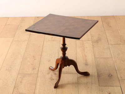 Lloyd's Antiques Real Antique Chess Table / ロイズ・アンティークス