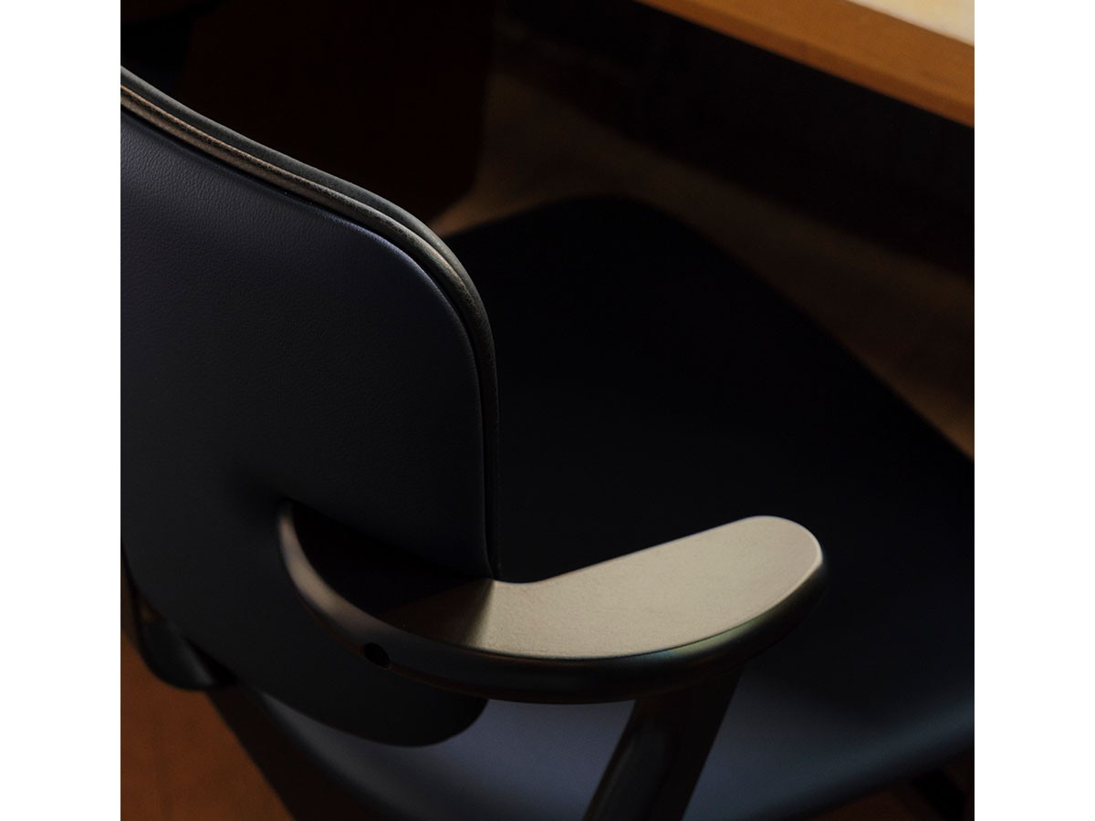 Artek DOMUS CHAIR / アルテック ドムス チェア（背座革張り × カラーパイピング） （チェア・椅子 > ダイニングチェア） 22