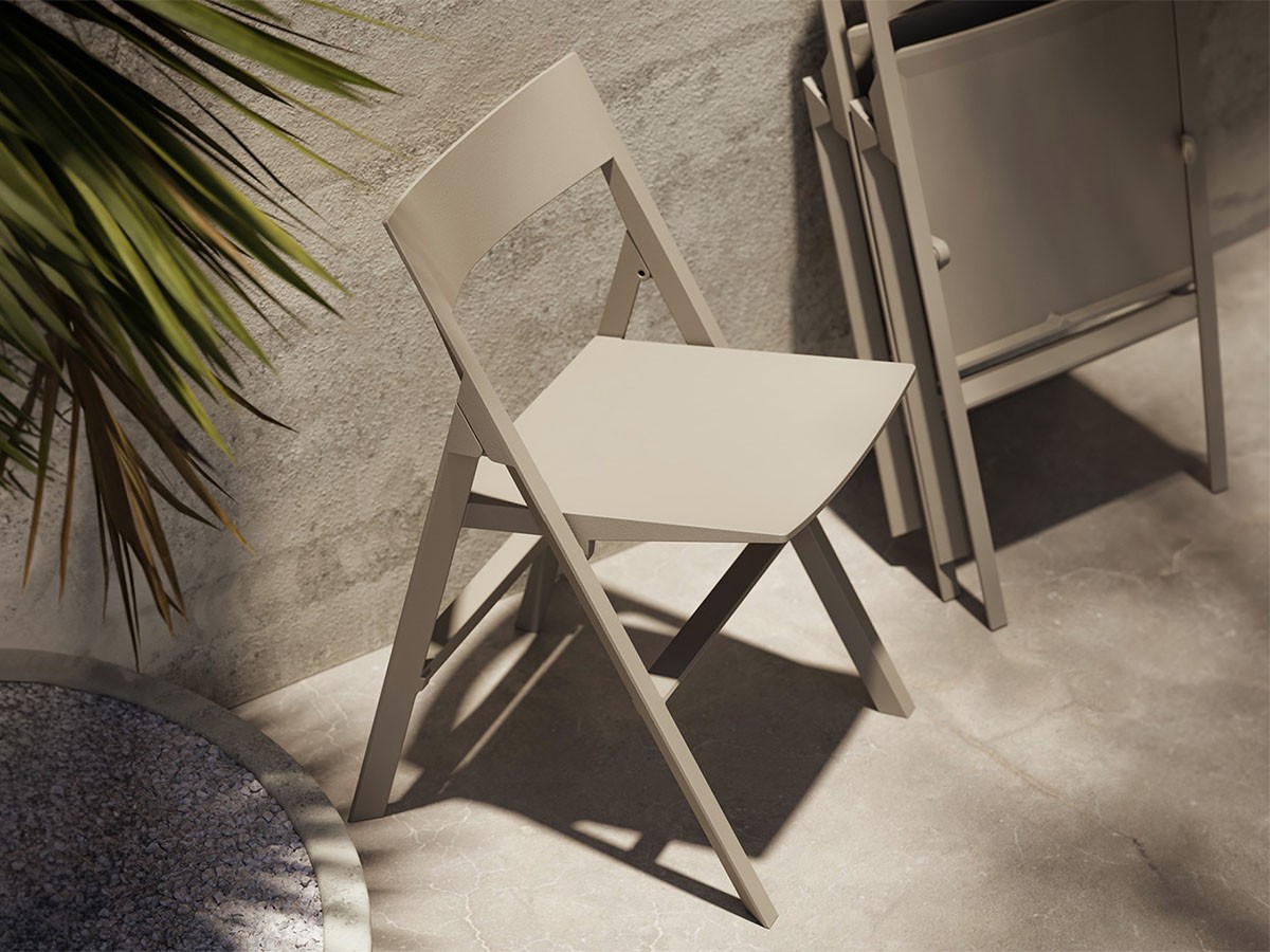 VONDOM&nbsp;QUARTZ FOLDING CHAIR