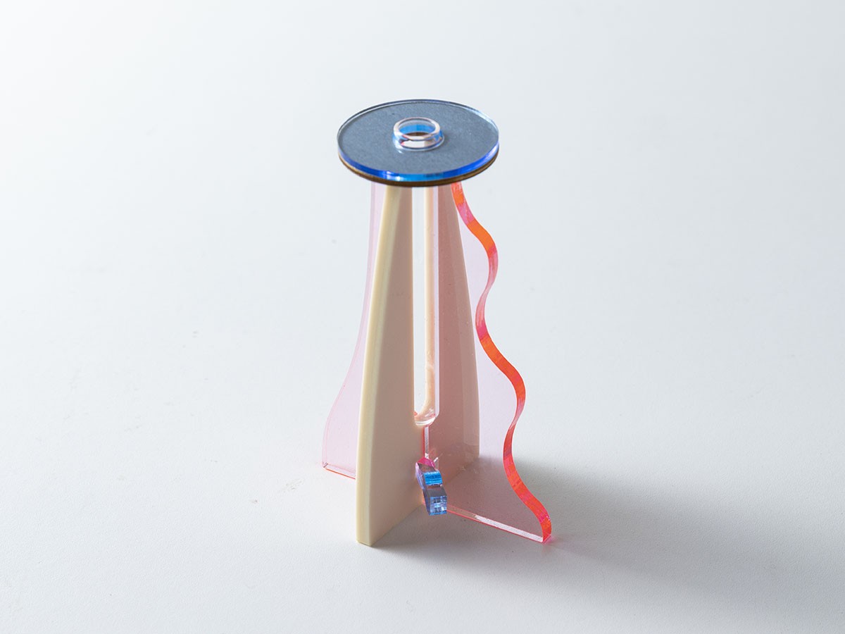 FLYMEe accessoire plying
ICHIRIN VASE colorful