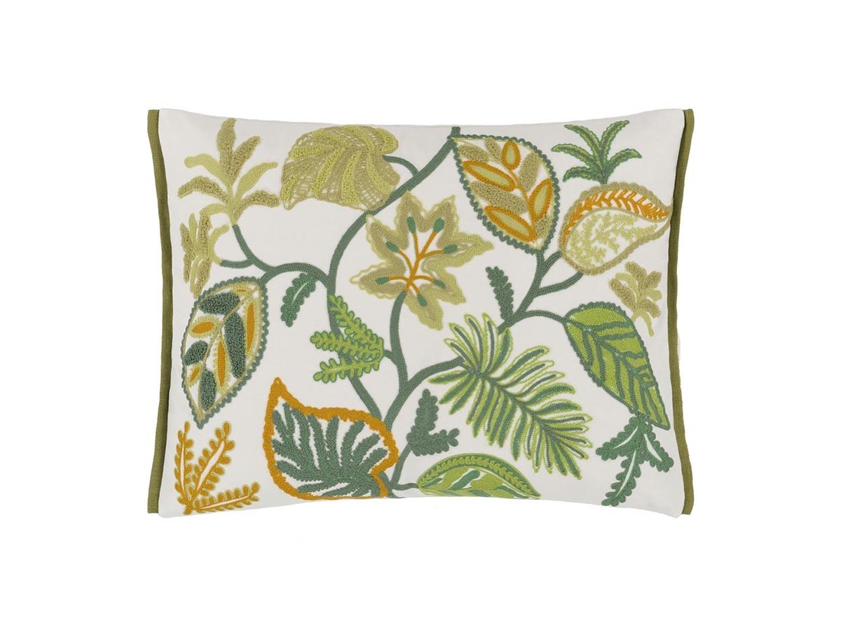 DESIGNERS GUILD Foglia Decorativa Embroidered Cushion / デザイナーズギルド フォーリア デコラティヴ エンブロイダード クッション 60 × 45cm（モス） （クッション > クッション・クッションカバー） 4