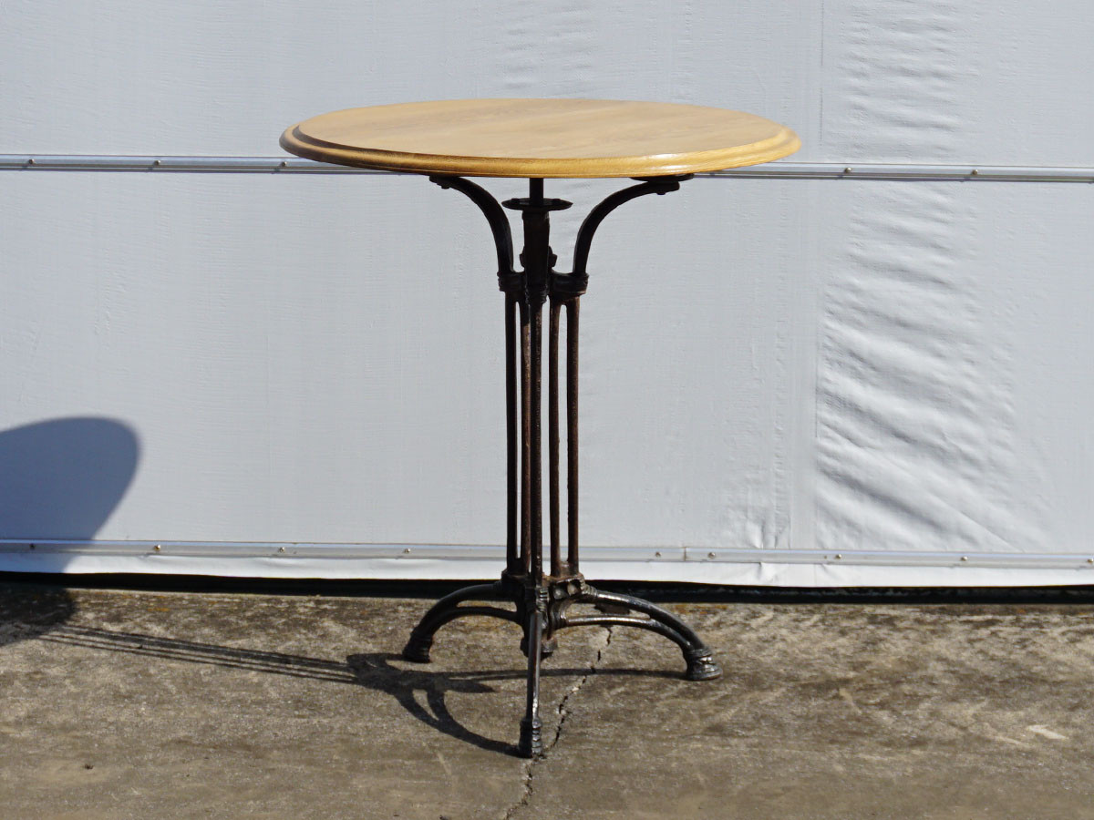 RE : Store Fixture UNITED ARROWS LTD. Round Cafe Table Iron Leg