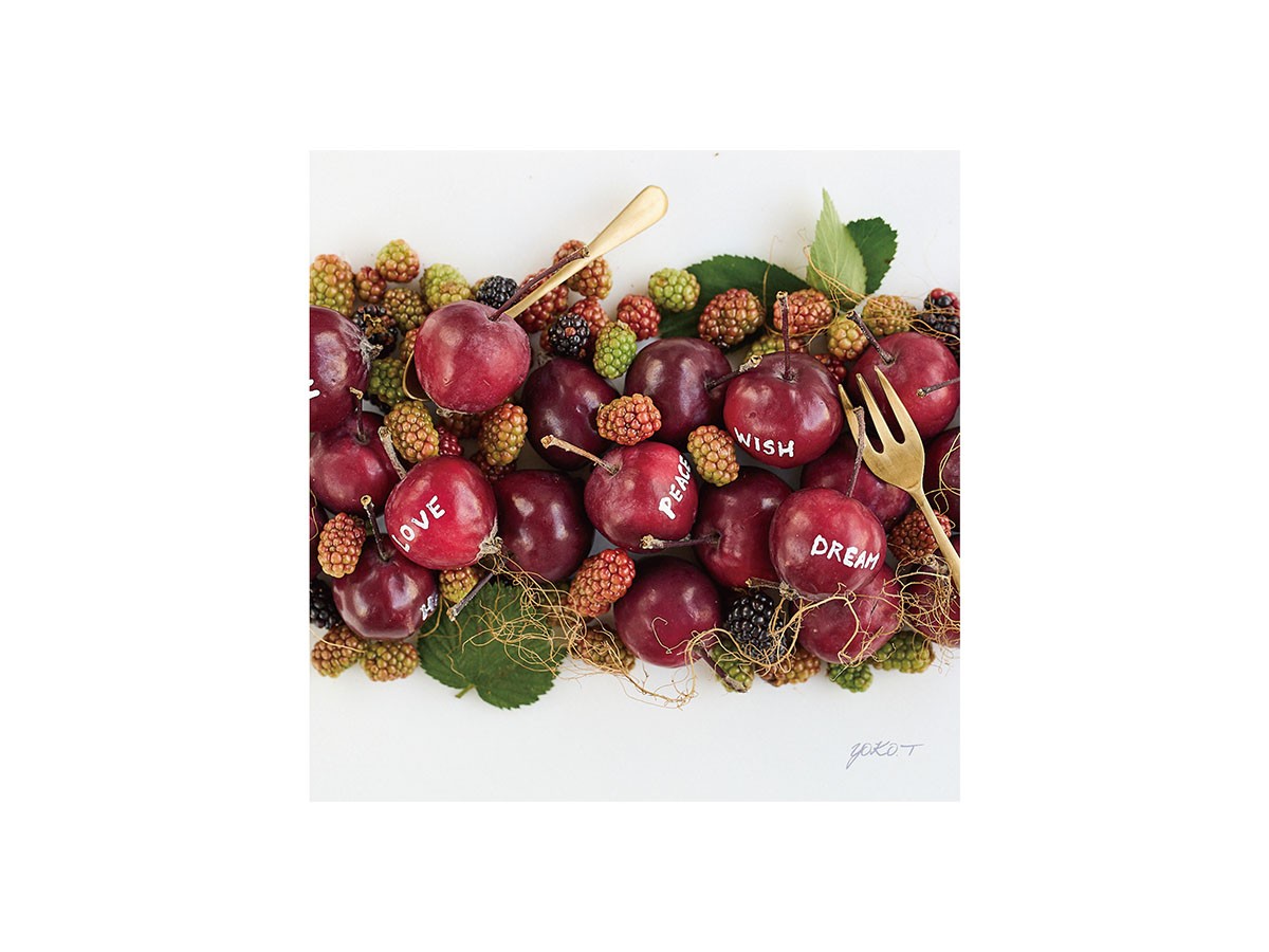 Food inspiered Whispers on Apples