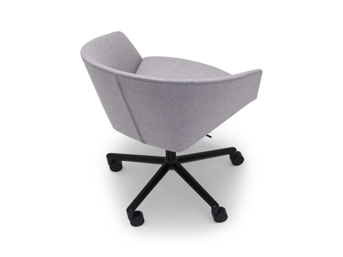 Andreu World Brandy
Armchair