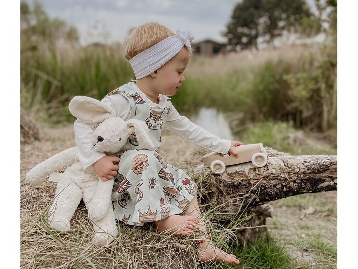 SENGER Naturwelt Floppy Animal Rabbit / ゼンガーナチュウェルト フロッピーアニマル ラビット L（ホワイト） （キッズ家具・ベビー用品 > おもちゃ・玩具） 3