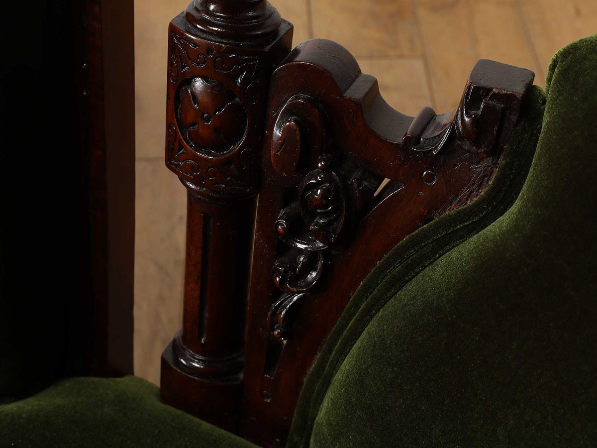 Lloyd's Antiques Real Antique 
Victorian Sofa / ロイズ・アンティークス 英国アンティーク家具
ヴィクトリアンソファ QG001056 （ソファ > 二人掛けソファ） 13