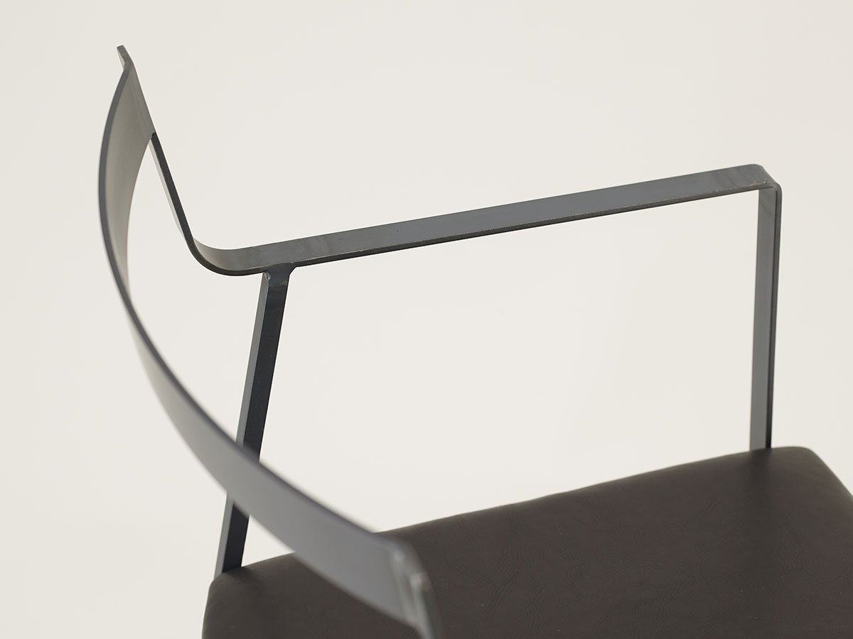 杉山製作所 KUROTETSU
OBI ARMCHAIR / すぎやませいさくしょ クロテツ
オビ アームチェア （チェア・椅子 > ダイニングチェア） 7